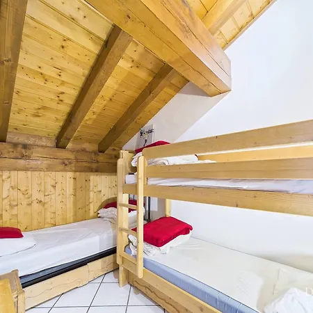 Duplex Renove, Emplacement Ideal - 10 Pers.